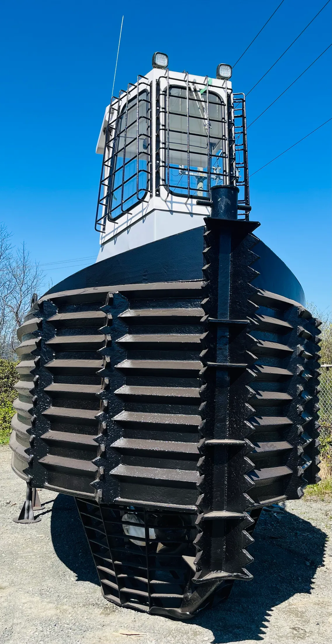 Sandblasted and painted turbine component